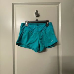 Nike shorts size S